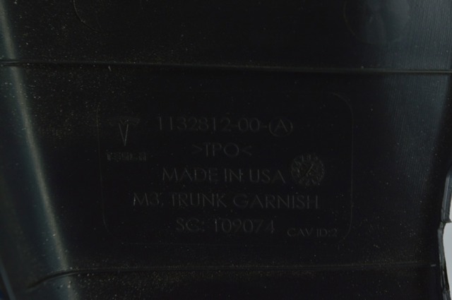 Облицювання ляди 113281200A TESLA