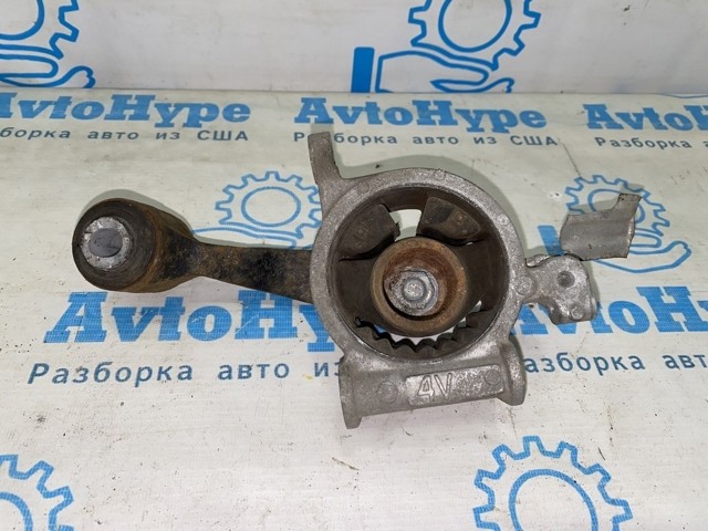 Подушка (опора) двигуна, верхня 113503NT0A NISSAN