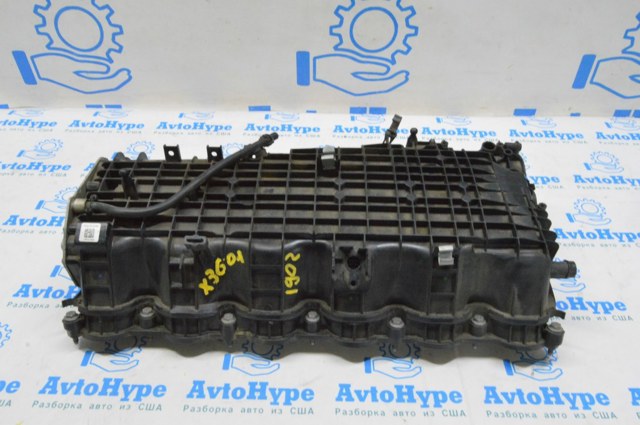 Колектор впускний 11618603913 BMW