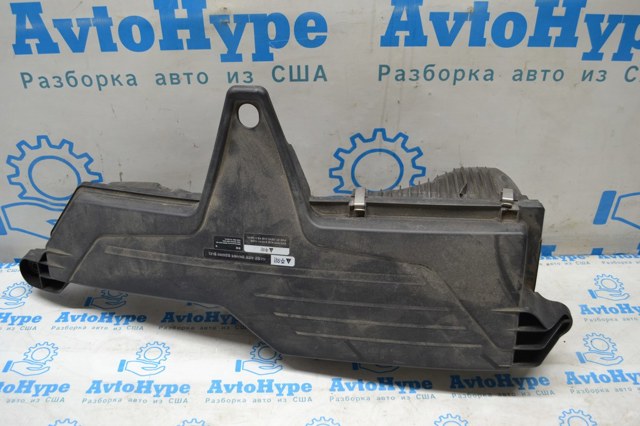 Корпус повітряного фільтра 13717604305 BMW