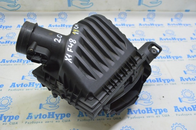 Коробка фільтра 13717639749 BMW