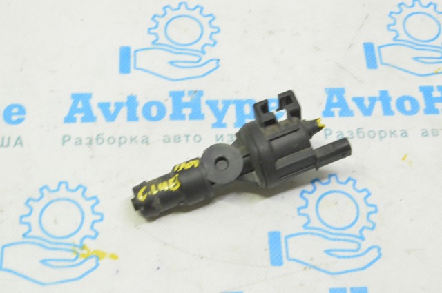 Клапан вентиляції газів паливного бака 13907621174 BMW