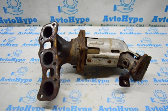 Газопроводи (колектор випускний) 140021AA0B NISSAN