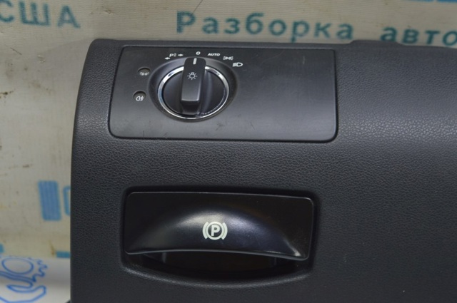 Перемикачі електричні (перемикач світла центральний) 16454530049116 MERCEDES