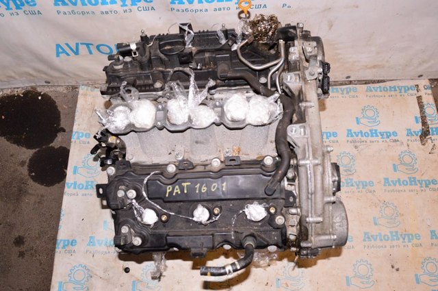Форсунка вприску палива 16600JA10A NISSAN