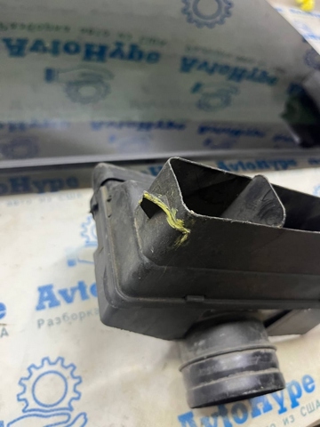 Повітрозабірник повітряного фільтра 1K08059629B9 VAG