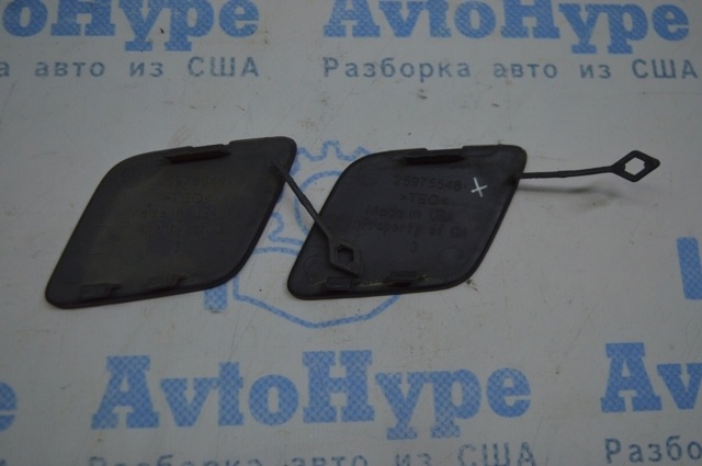 Заглушка бампера буксирувального гака, передня 20996053 GM