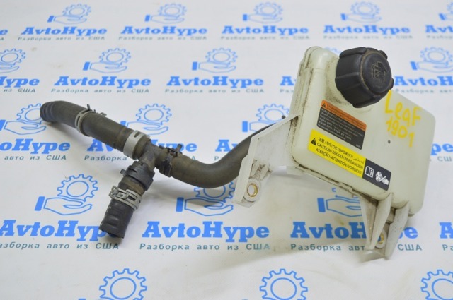 Бачок розширювальний 217103NF0A NISSAN