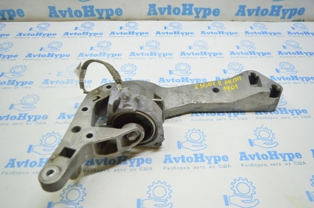 Кронштейн КПП 22328486998 BMW