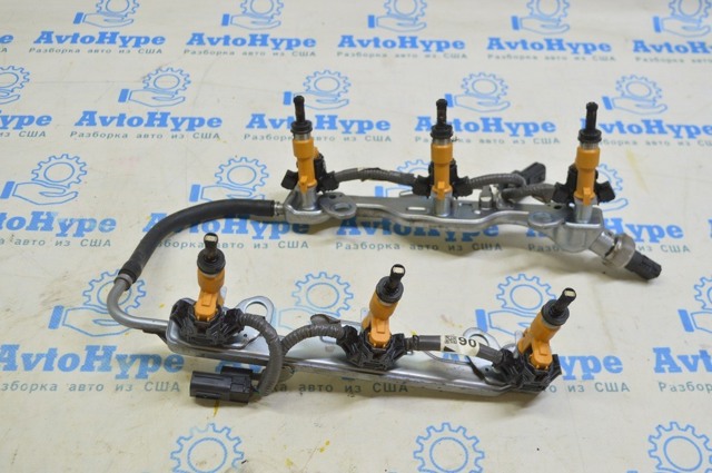 Форсунка дизельна в зборі, розпилювач + тримач 2320939325 TOYOTA