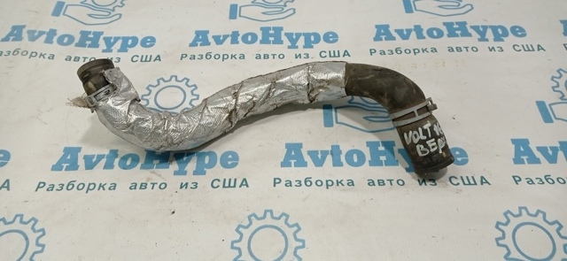 Патрубок системи охолодження 23378379 GM