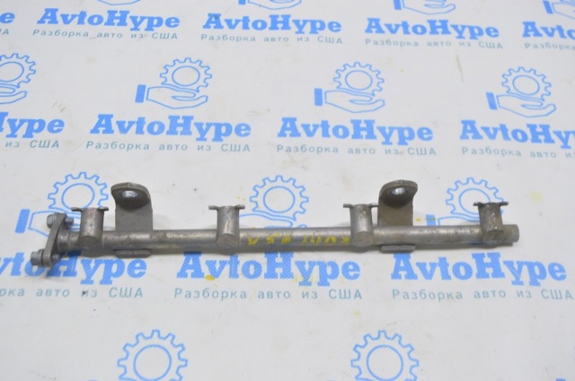 Паливна рампа 2381436040 TOYOTA