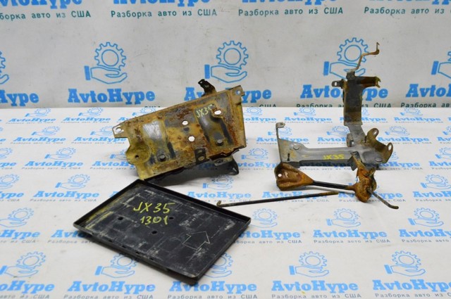 Ящик АКБ 24420ZX60A NISSAN