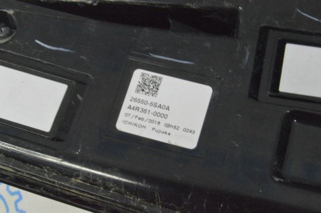 Задній правий стоп 265505SA0A NISSAN
