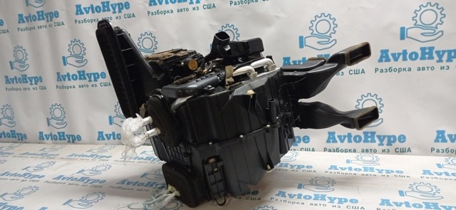 Охолоджувач повітря 272804BU1B NISSAN