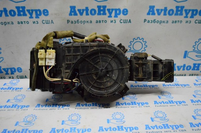 Двигун вентилятора пічки (опалювача салону), задній 273753KA0A NISSAN
