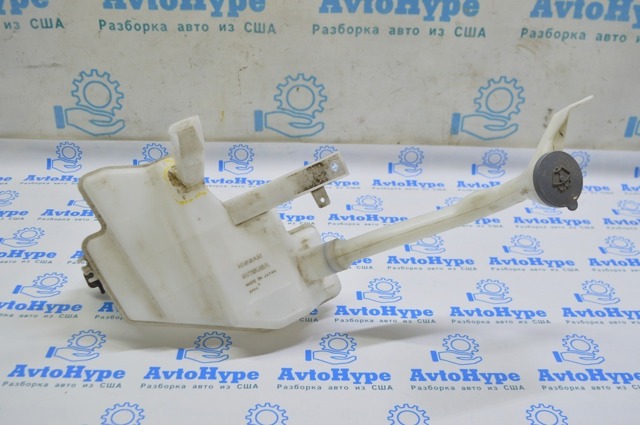 Водяний бачок омивача скла 289105SA0A NISSAN
