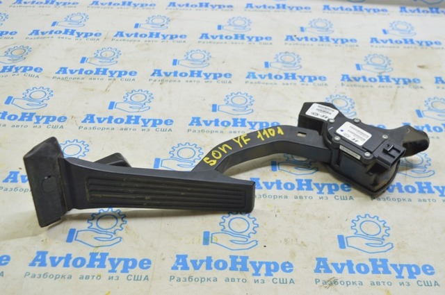 Педаль акселератора 327003S110 HYUNDAI