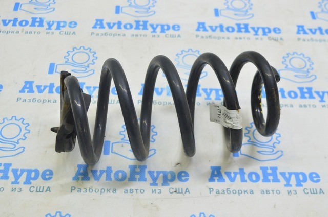 Пружина підвіски задня 33536866777 BMW