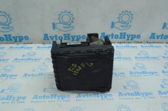 Корпус запобіжників 3C0937125A VAG