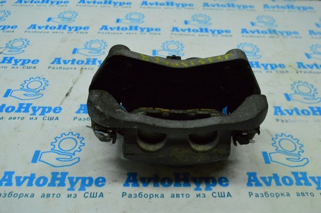 Супорт гальмівний, передній, правий 410013JA0C NISSAN