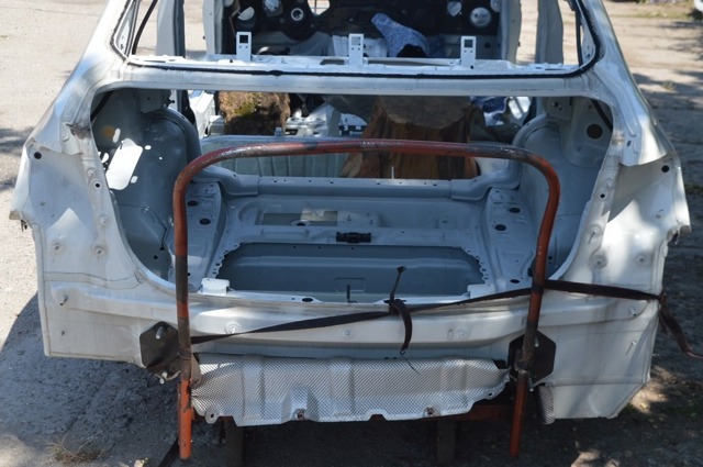 Ніша запаски 41007297911 BMW