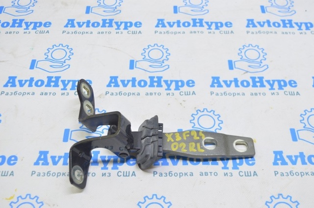 Деталі багажника (петлі і упор кришки) 41627463365 BMW