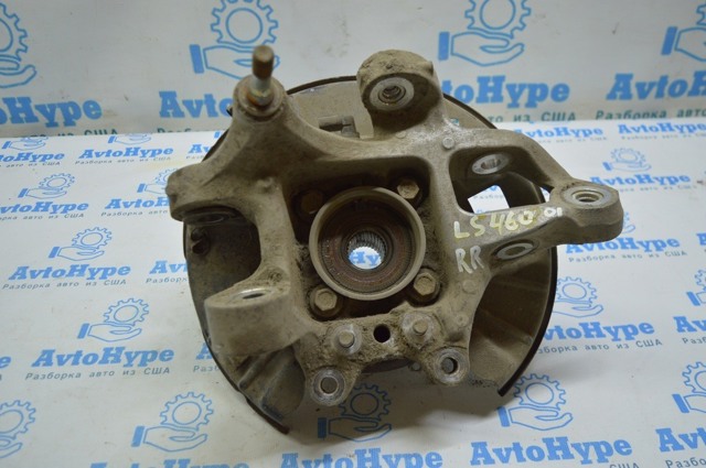 Цапфа права 4230450100 TOYOTA