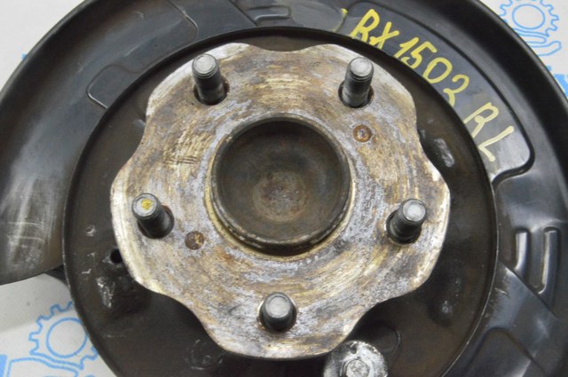 Маточина заднього колеса 4245048050 TOYOTA