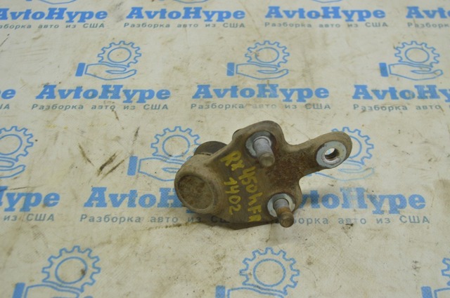 Кульова опора, нижня, права 4333049165 TOYOTA