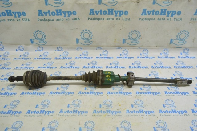 Піввісь передня, права 4341030020 TOYOTA