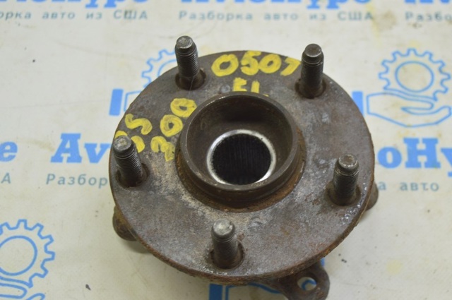 Підшипник в зборі з маточиною передній 4356030030 TOYOTA