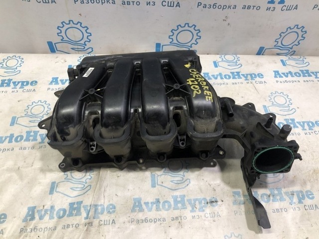 Колектор впускний 4627937AI CHRYSLER