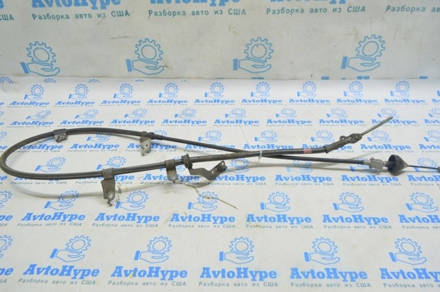 Трос ручника задній правий 4642048090 TOYOTA