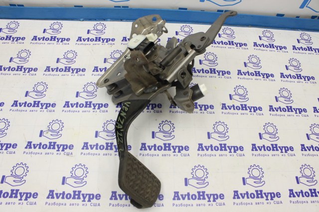 Педаль гальма 4711042360 TOYOTA