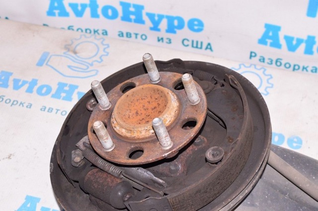 Маточини задніх коліс 4766719AA CHRYSLER