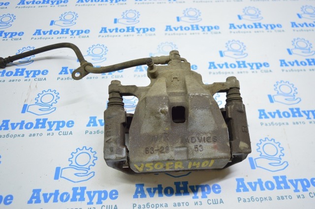 Супорт гальмівний, передній, правий 4773007071 TOYOTA