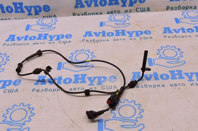 Датчик АБС (ABS) задній 4779897AB CHRYSLER