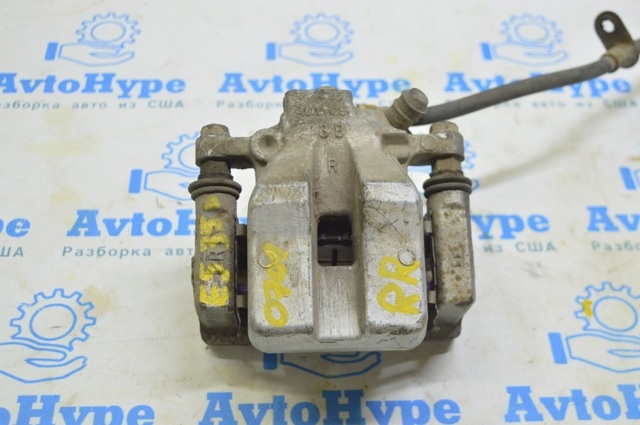 Супорт гальмівний задній правий 4783033211 TOYOTA