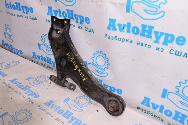 Правий важіль передній нижній підвіски 480680T011 TOYOTA
