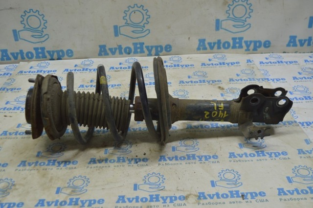 Амортизатор передньої підвіски, лівий 4852009852 TOYOTA