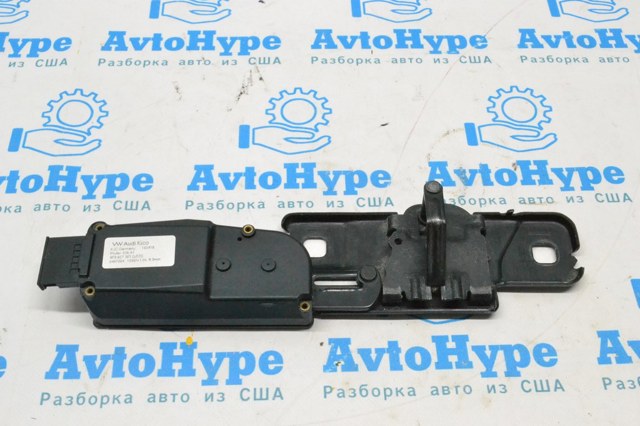 Мотор-привід відкр/закр. замку багажника (3/5-х дв.) 4F9827383G VAG
