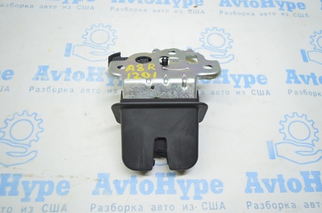 Замок багажника 4H0827505 VAG
