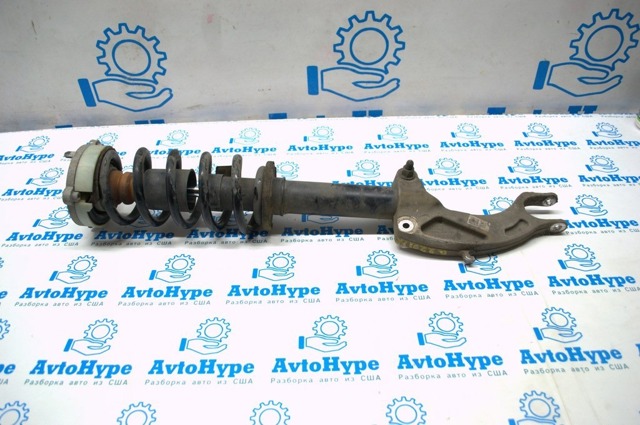Вилка нижня амортизатора переднього, права 4M0413038H VAG