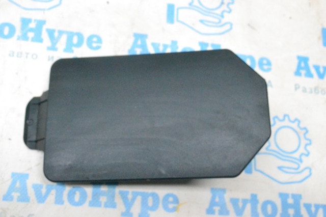 Кришка блоку запобіжників 4M0971981 VAG