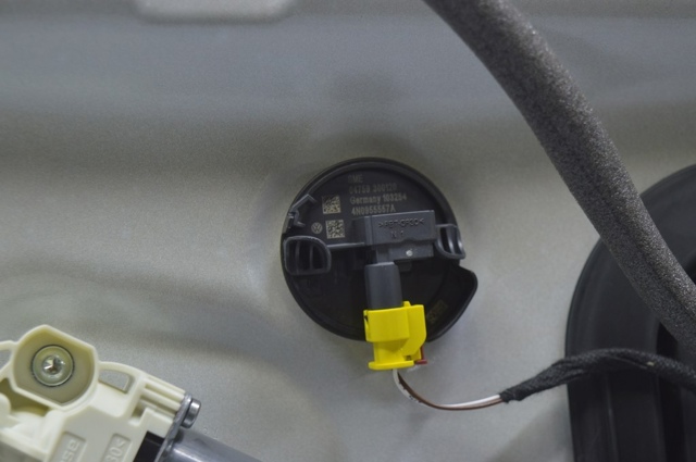 Датчик подушки безпеки 4N0955557A VAG
