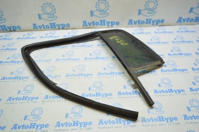 Кватирка дверей трикутник, задньої, лівої 5067773AD CHRYSLER