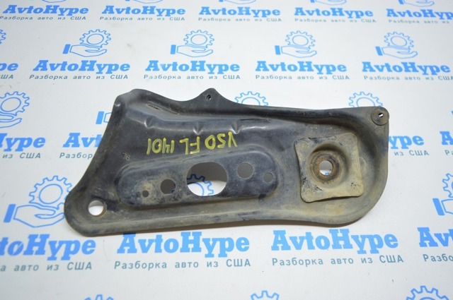 Кронштейн передньої балки 5103607010 TOYOTA
