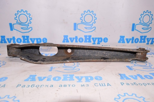 Балансир задній нижній 5105272AJ CHRYSLER
