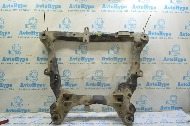 Підрамник передній 5110048040 TOYOTA